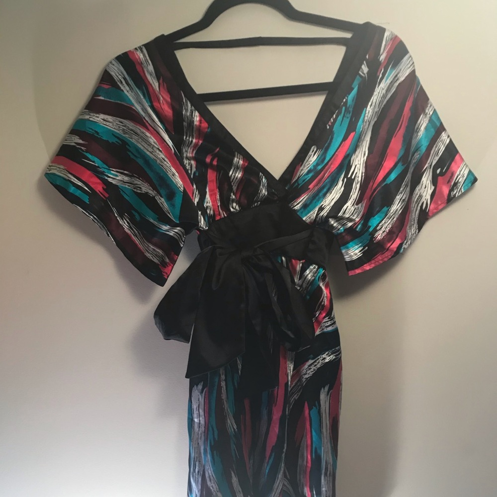 Guess kimono style top
